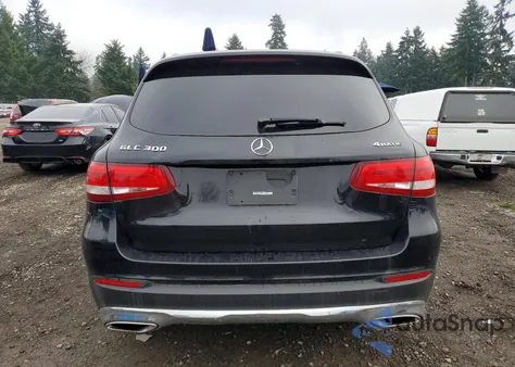 2017 Mercedes-Benz Glc 300 4Matic z USA, uszkodzony, nr VIN WDC0G4KB0HV002826